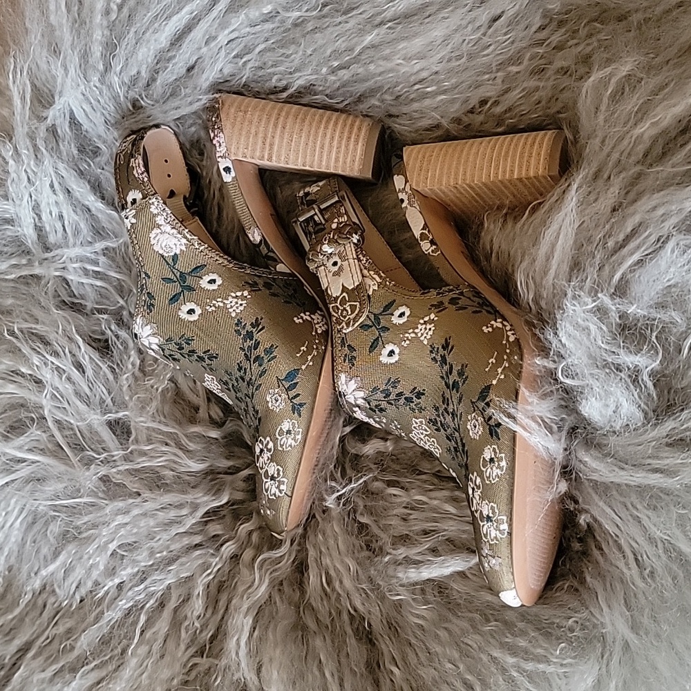 Capsule Collective Bootie 37.5